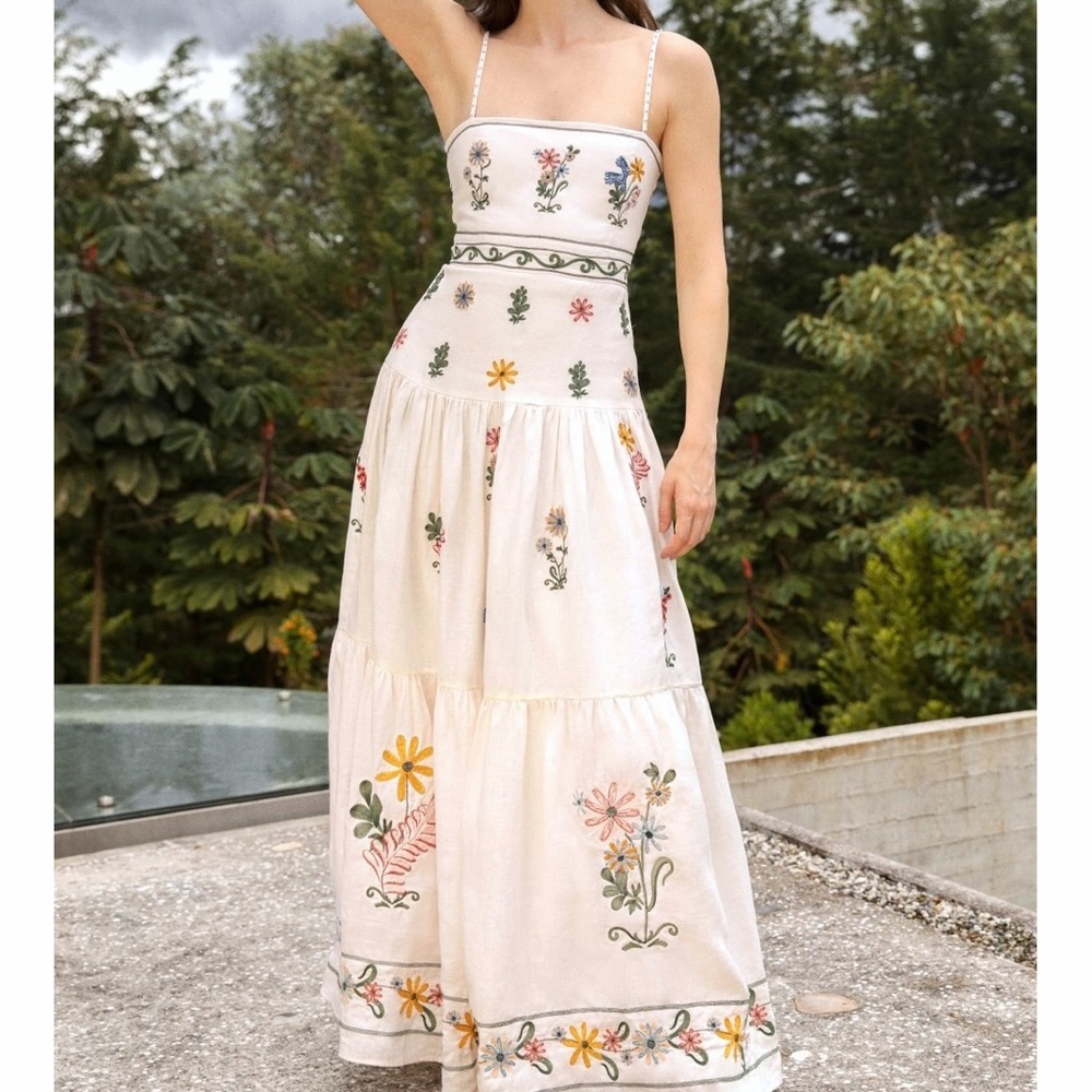 NWT Agua Bendita Lima Pradera Maxi Dress Floral Embroidered Linen Ivory White L